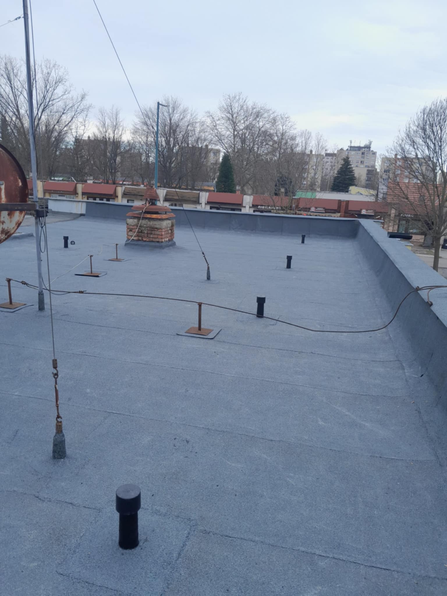 Tetőszerkezet és külső munkák - kép 1